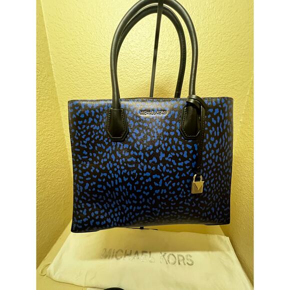 NWT Michael Kors Black Electric Blue Leopard Saffiano Mercer Large Tote - Picture 3 of 16